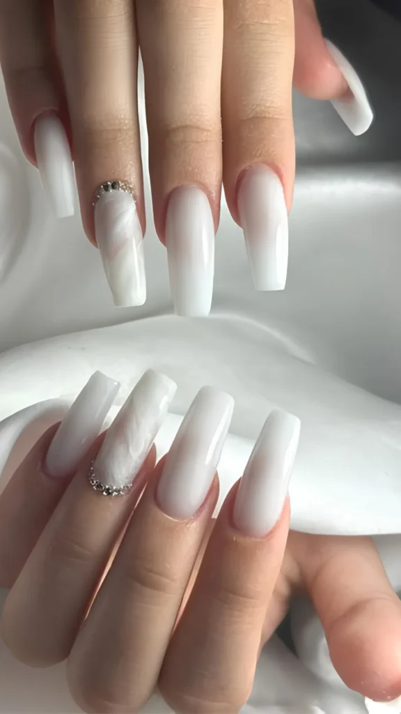 The Milky Sheer – Soft, Clean, Everyday Elegance
